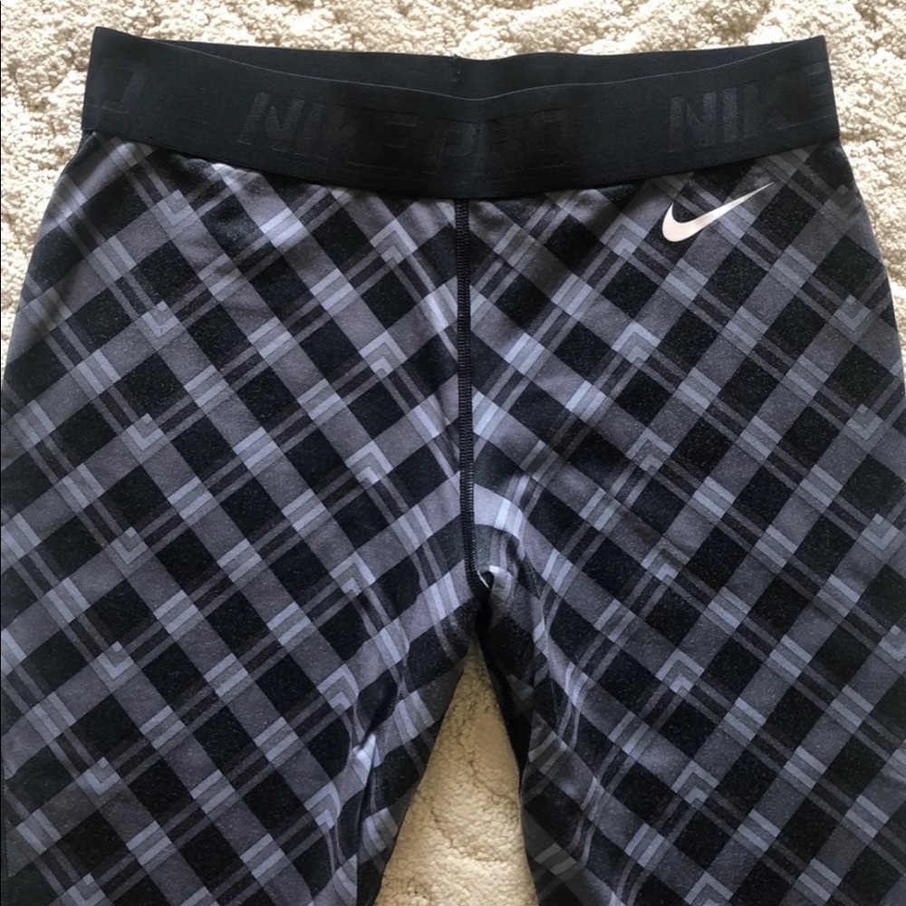 Leggings - Picture 2 of 2
